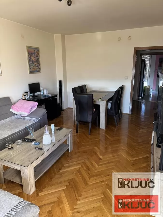 NOVO NASELJE-SAVINA, 73m2, Dvoiposoban, Fasadna cigla 4