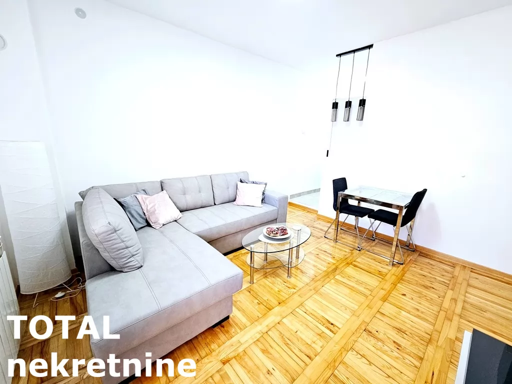 Stan,NOVI SAD,BULEVAR EVROPE,kv: 37.00, € 125000, ID: 1101611 2