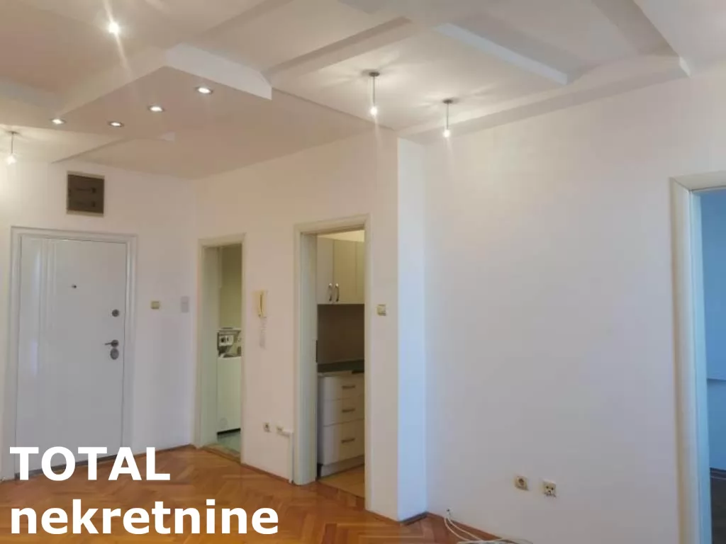 Stan,NOVI SAD,BULEVAR,kv: 46.00, € 138000, ID: 1101601 1