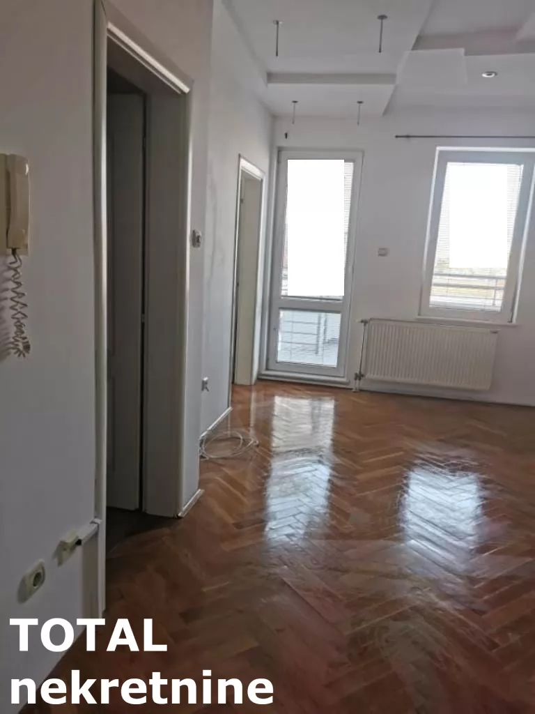 Stan,NOVI SAD,BULEVAR,kv: 46.00, € 138000, ID: 1101601 4