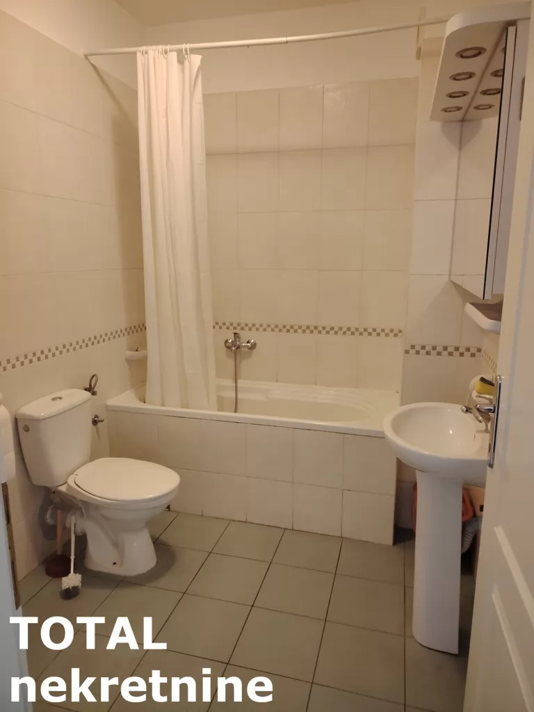 Stan,NOVI SAD,BULEVAR,kv: 46.00, € 138000, ID: 1101601 6