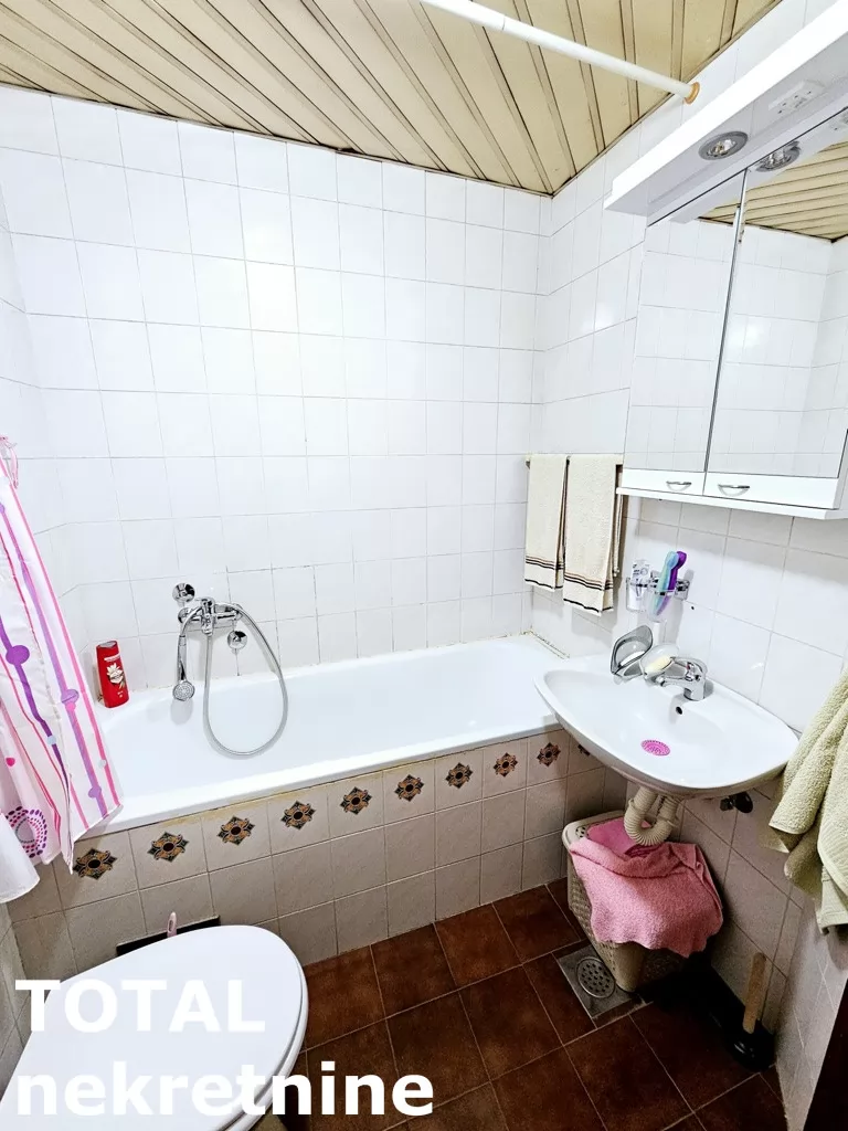 Stan,NOVI SAD,NOVO NASELJE - SAVINA,kv: 73.00, € 185000, ID: 1101641 9