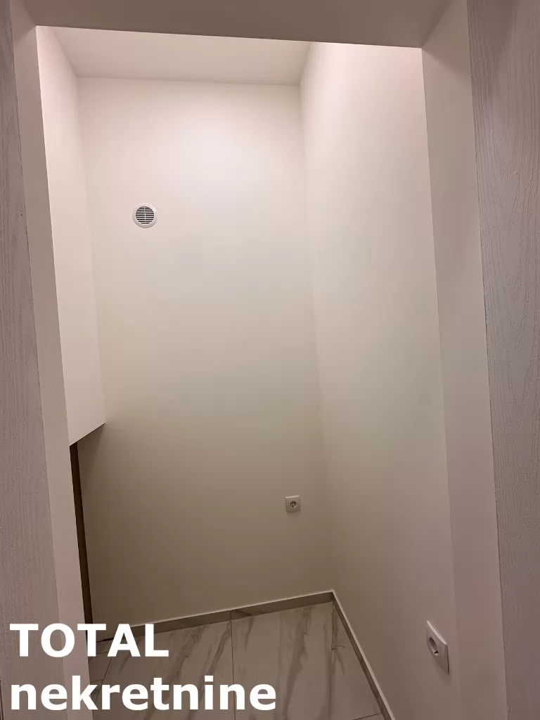 Stanovi,NOVI SAD,PODBARA,kv: 60.00, € 450, ID: 9189857 11