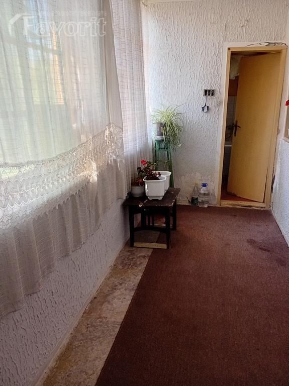 SURCIN, BRACE NOVAKOVIC, 94m2 1