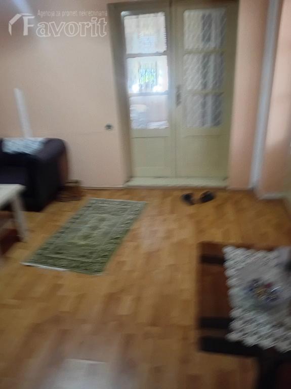 SURCIN, BRACE NOVAKOVIC, 94m2 2