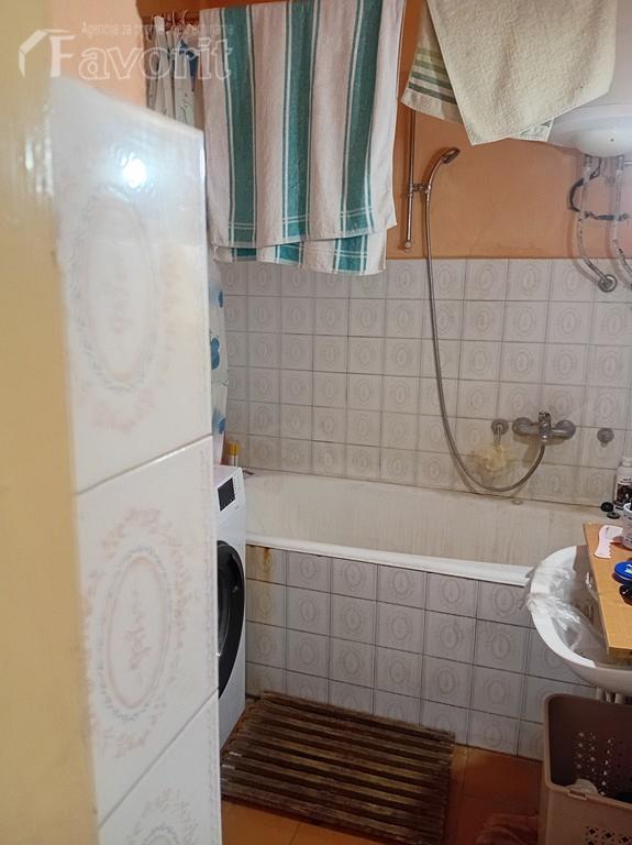 SURCIN, BRACE NOVAKOVIC, 94m2 6