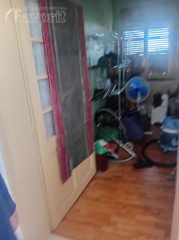 SURCIN, BRACE NOVAKOVIC, 94m2 5