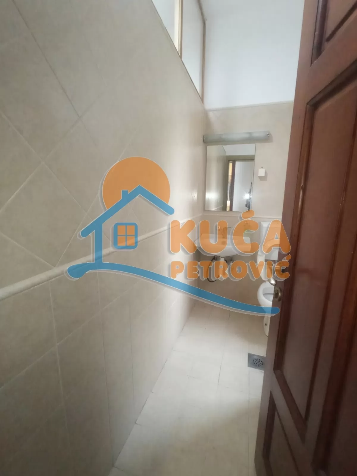 Trosoban stan, 70 m2, Filozofski fakultet, Ćirila i Metodija ID: i-015206 10