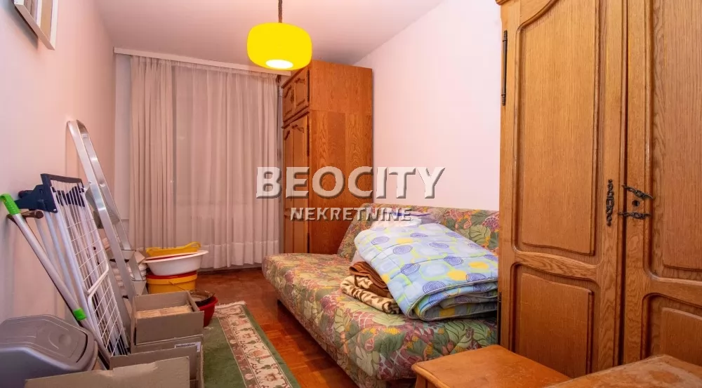 Trosoban stan, 72 m2, Blok 61, Dr Ivana Ribara ID: 125089 9