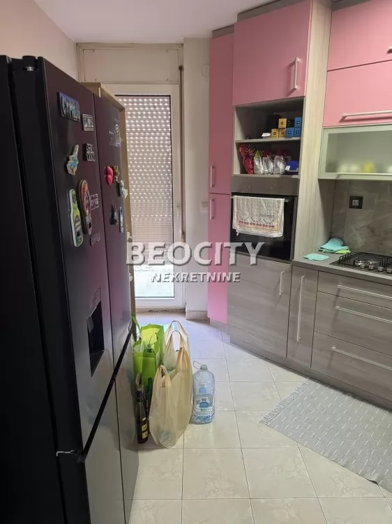 Trosoban stan, 78 m2, Novo naselje, Simeona Piščevića ID: 125083 6