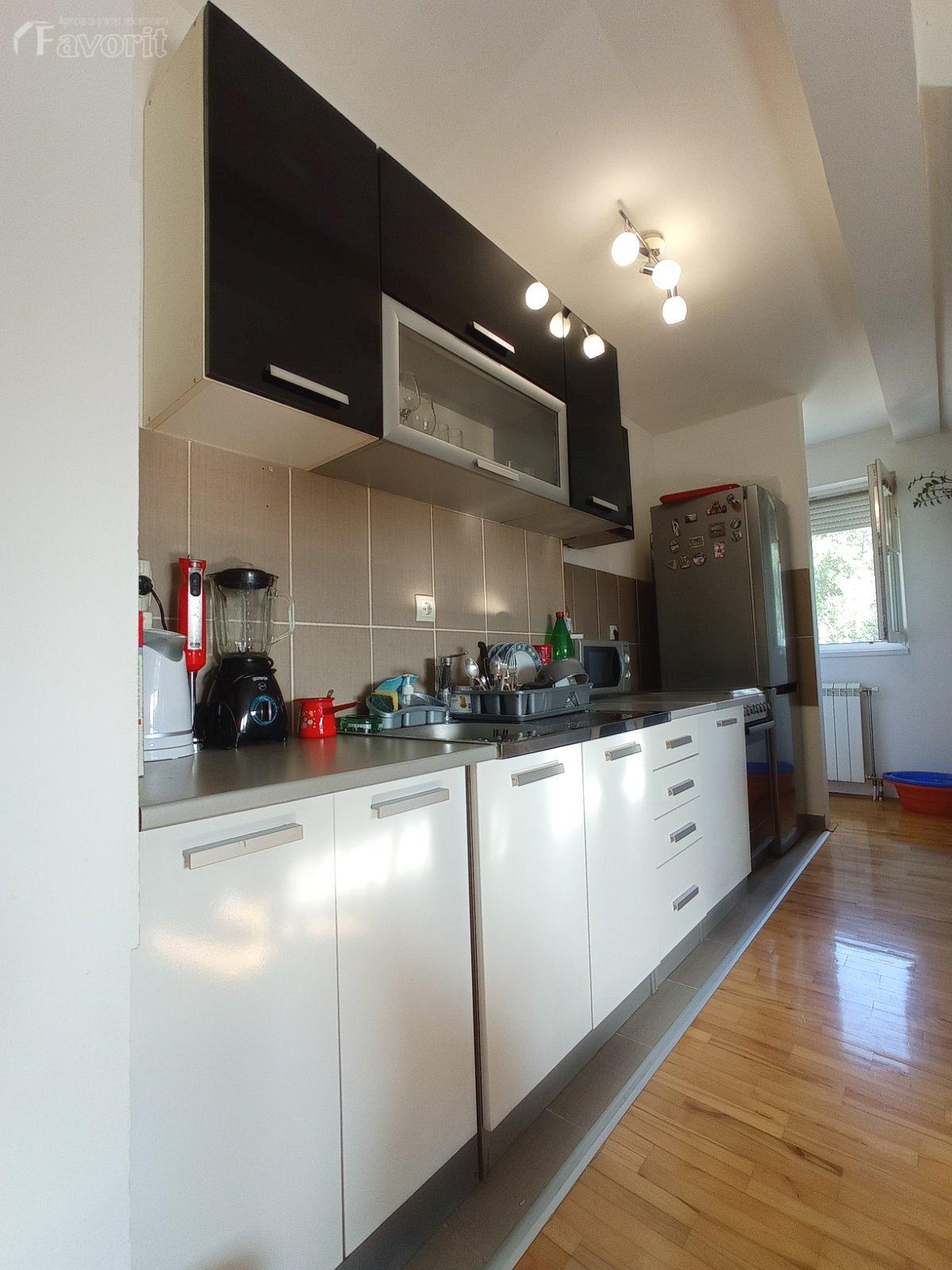 VIDIKOVAC, SRETENA MLADENOVICA MIKE, 49m2 3