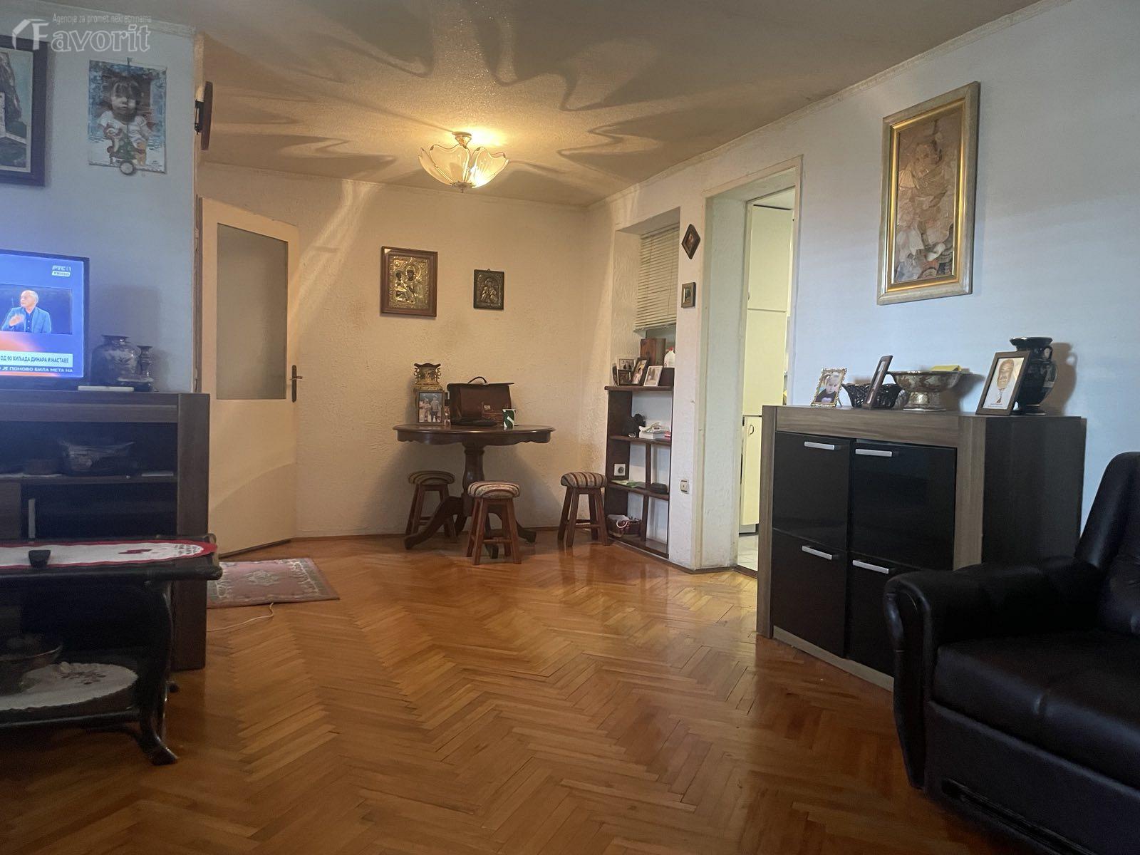 VOJVODE STEPE, MILKE GRGUROVE, 68m2 3