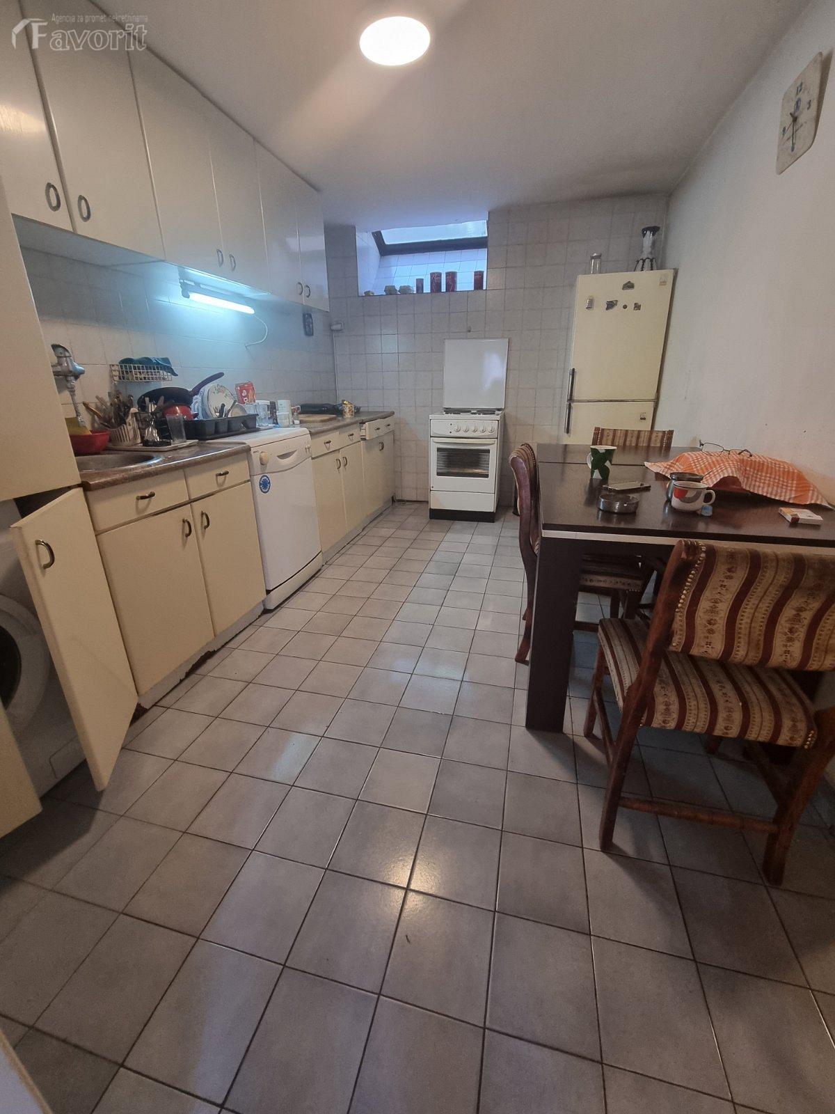 VOJVODE STEPE, MILKE GRGUROVE, 68m2 6