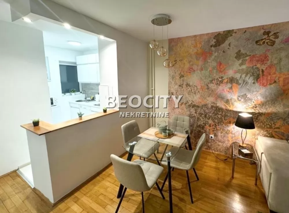 Dvosoban stan, 45 m2, Gundulićev venac ID: 124967 1