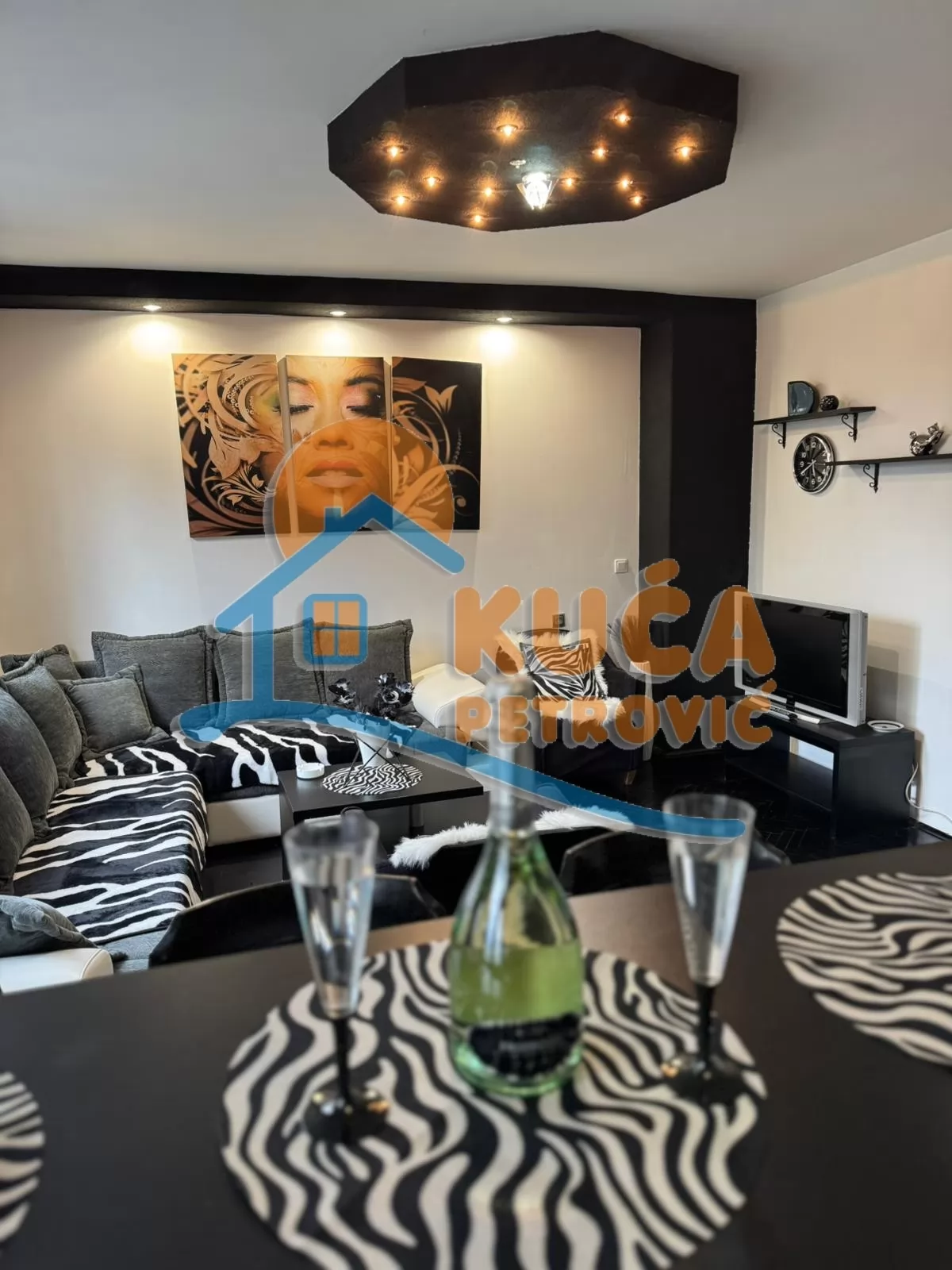 Dvosoban stan, 74 m2, Centar, Generala Milojka Lešjanina ID: i-015215 3