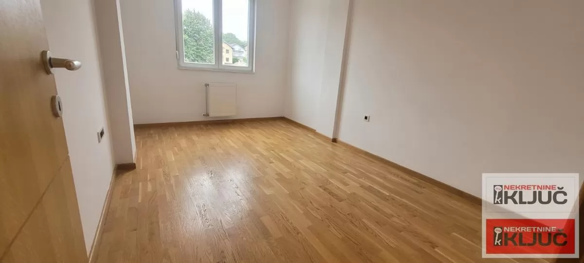 PETROVARADIN, 64m2, Trosoban, Novogradnja 2