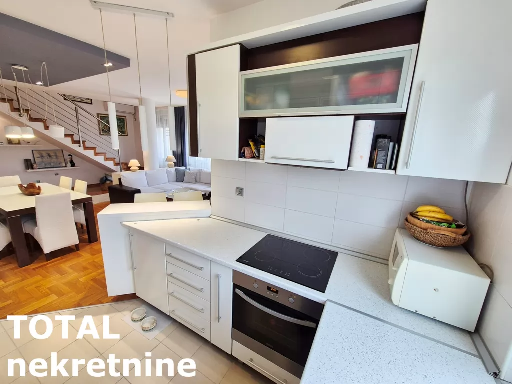 Stan,NOVI SAD,CENTAR,kv: 144.00, € 432000, ID: 1101380 14