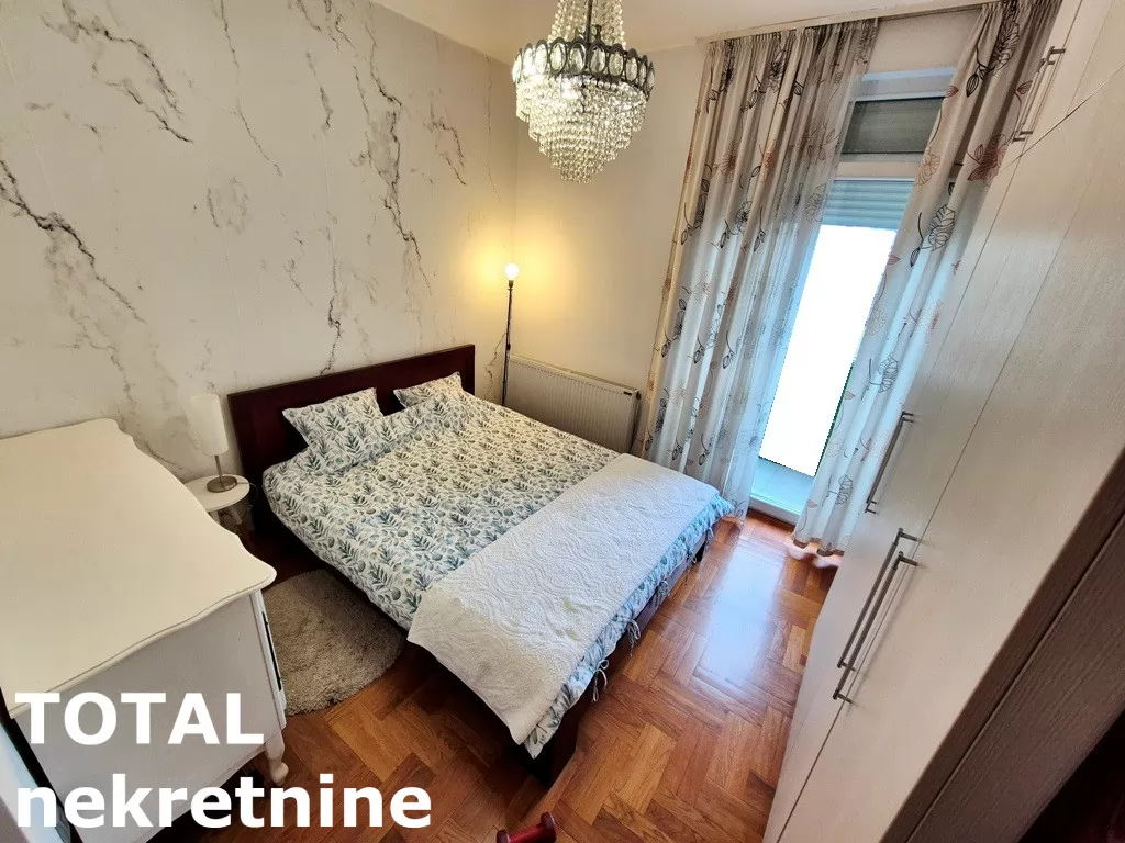 Stan,NOVI SAD,CENTAR,kv: 144.00, € 432000, ID: 1101380 17