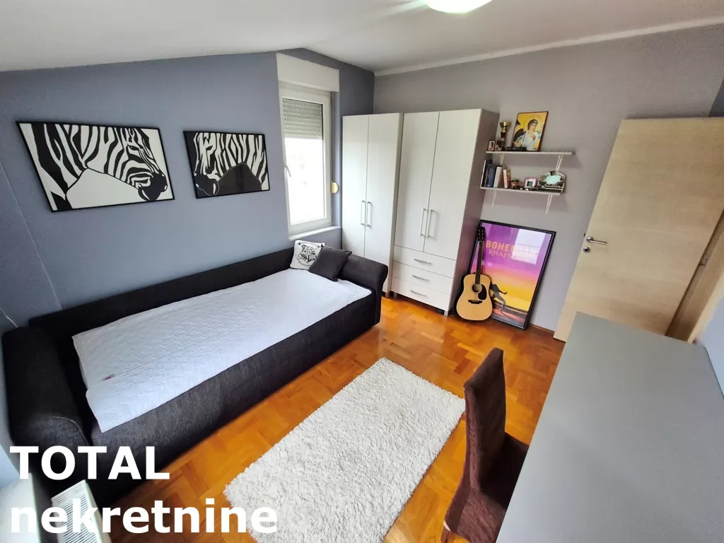 Stan,NOVI SAD,CENTAR,kv: 144.00, € 432000, ID: 1101380 37