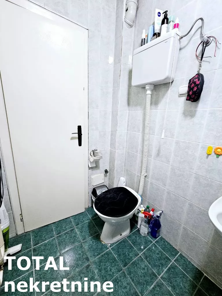 Stan,NOVI SAD,ZELEZNICKA STANICA,kv: 69.00, € 160000, ID: 1101672 10