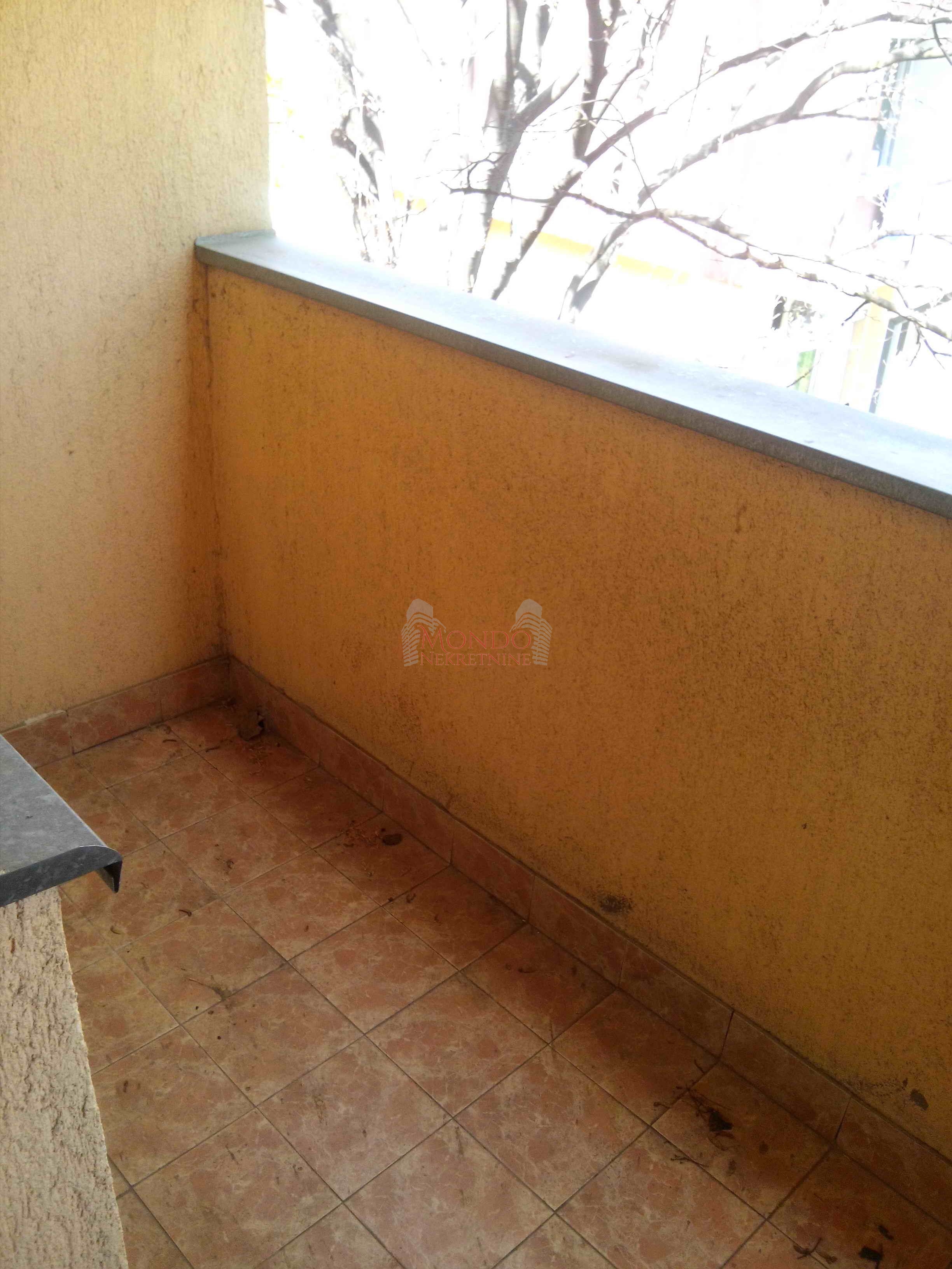 Garsonjera na Paliluli kod Difa i FZNR, ul Gavrila Principa 6