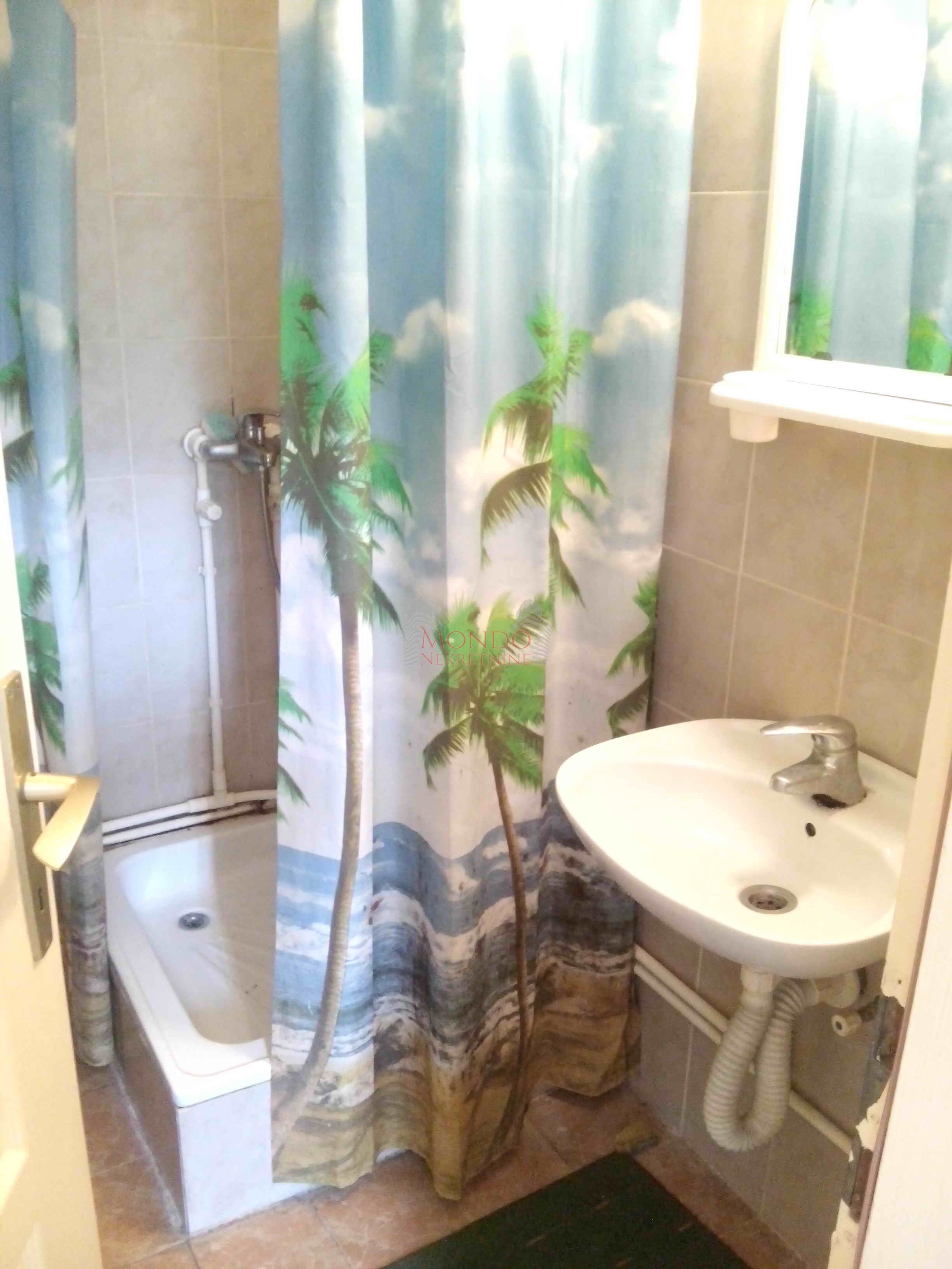 Garsonjera na Paliluli kod Difa i FZNR, ul Gavrila Principa 5