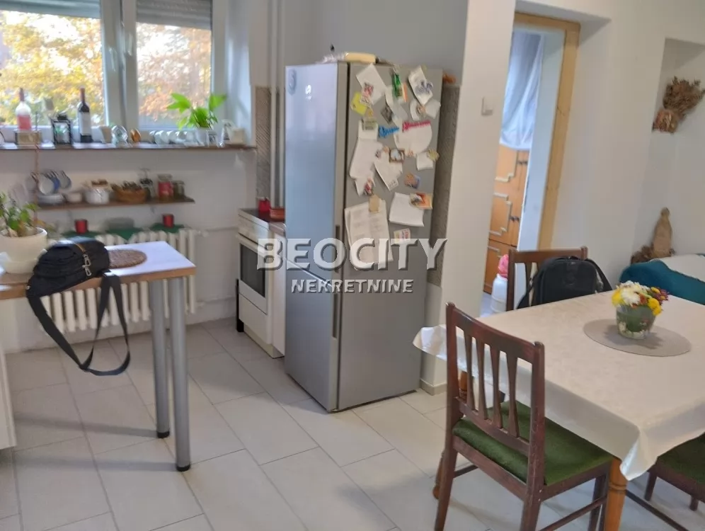 Dvosoban stan, 72 m2, Novi Sad, Beogradski kej ID: 125267 2