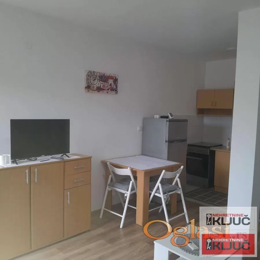 Izdaje se odlicna NOVA garsonjera na Adicama 3