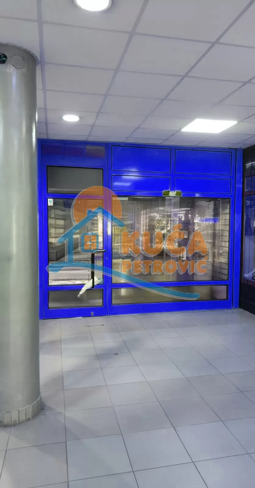 Lokal, 9.51 m2, Centar, Obrenovićeva ID: p-09425 1