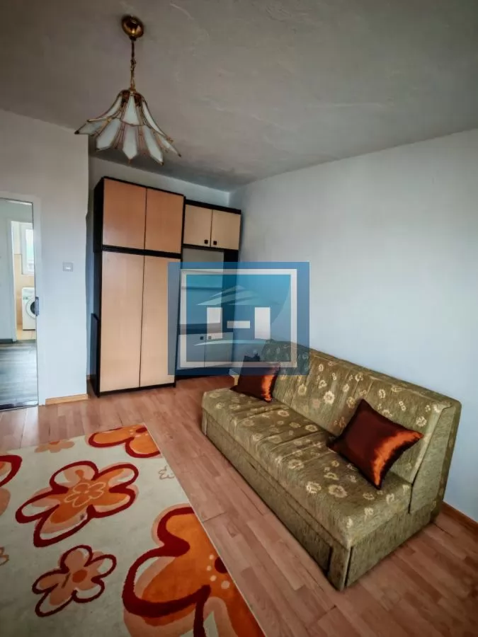 Potpuno namešten stan za izdavanje 11