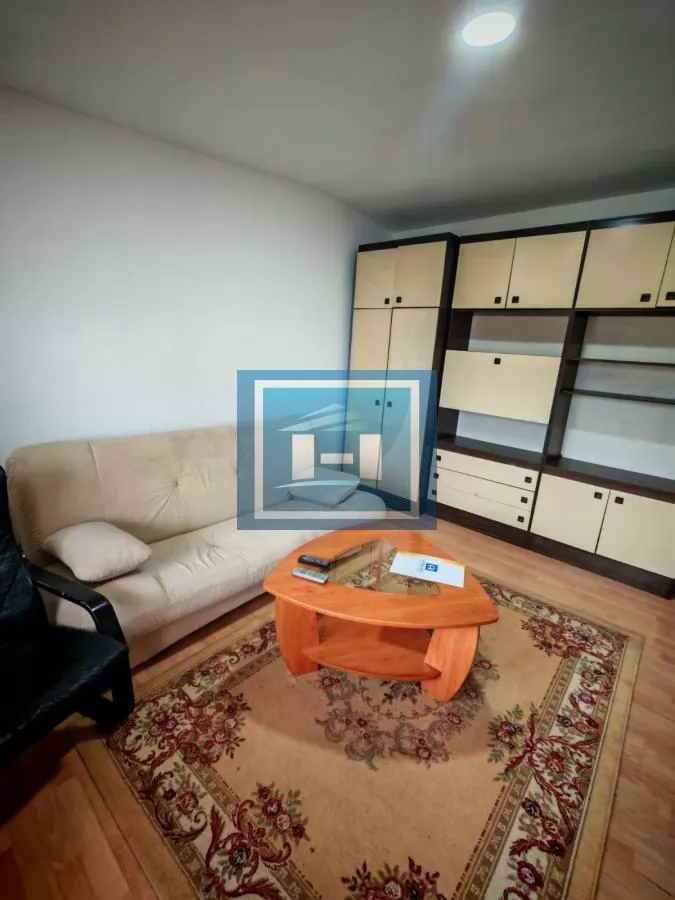 Potpuno namešten stan za izdavanje 8