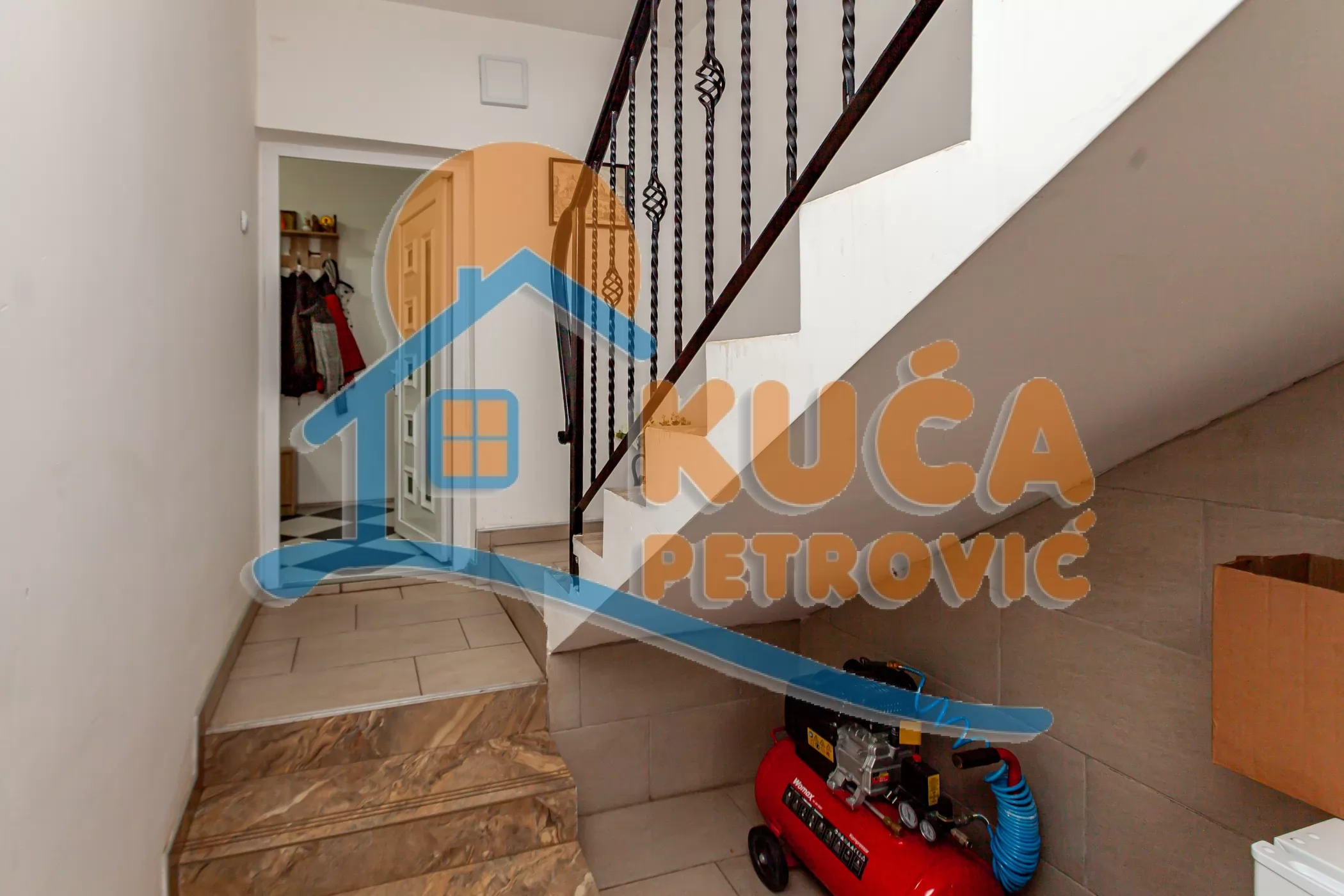 četvorosobna kuća, 290 m2, Palilula, Ledena stena ID: p-015228 1