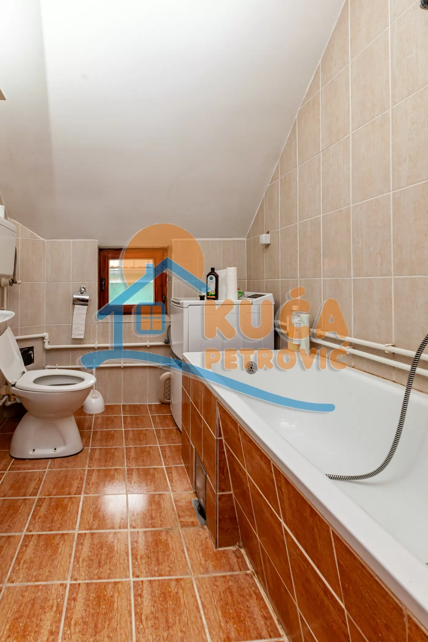 četvorosobna kuća, 290 m2, Palilula, Ledena stena ID: p-015228 27
