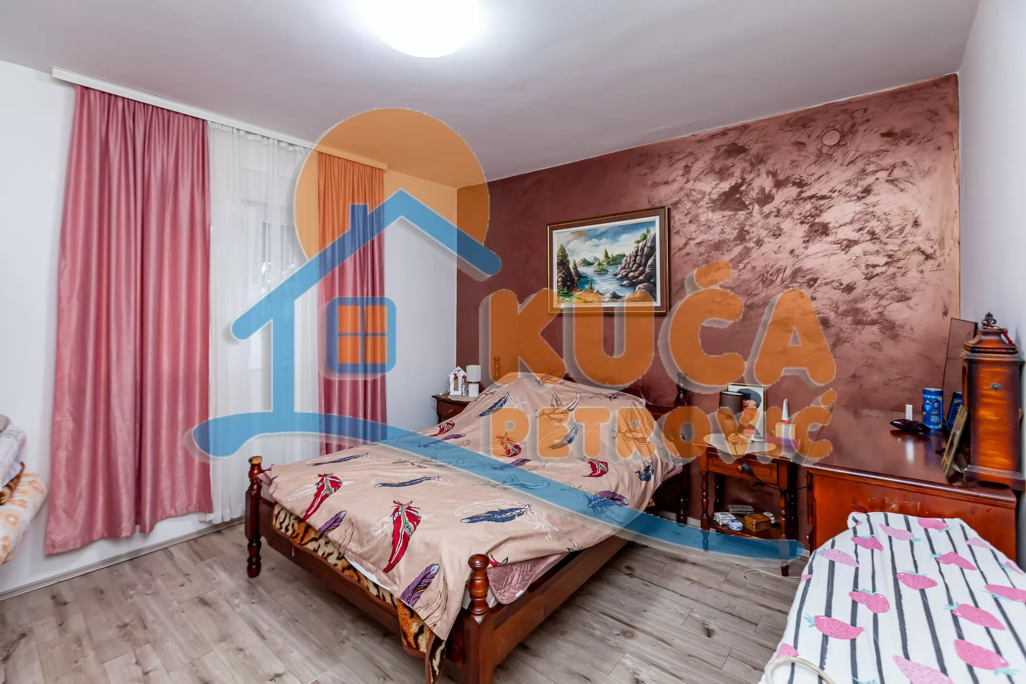 četvorosobna kuća, 290 m2, Palilula, Ledena stena ID: p-015228 6