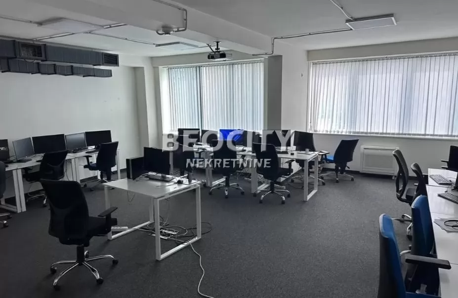 Lokal, 256 m2, Novi Sad, Bulevar oslobođenja ID: 125265 1