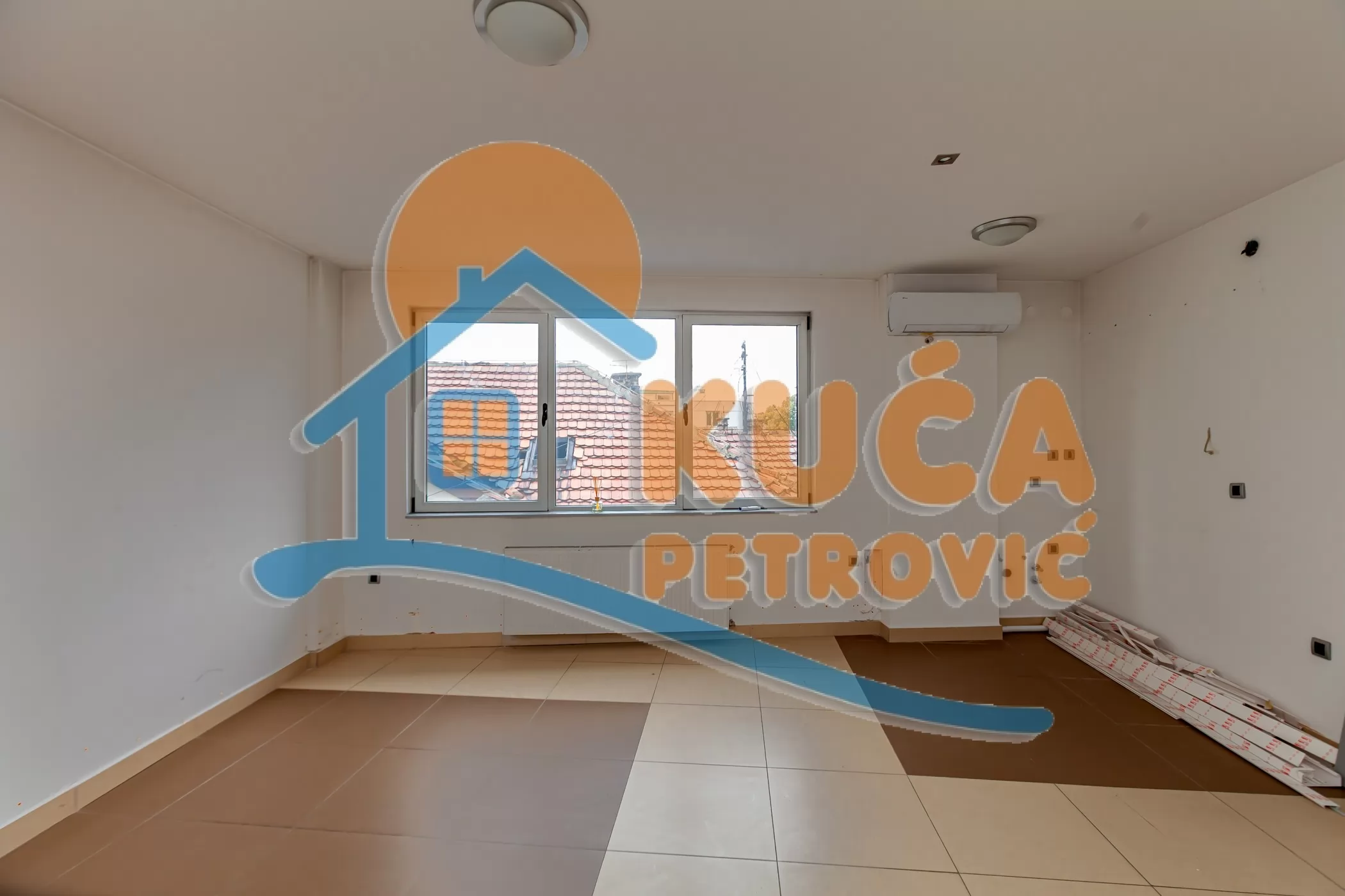 Lokal, 45 m2, Centar, Cara Dušana ID: i-015163 2