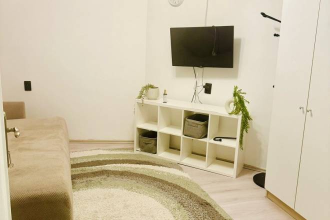 Renoviran 1 5 stan na Obilićevom vencu  33m2 2