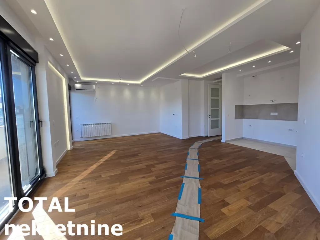 Stan,NOVI SAD,GRBAVICA,kv: 120.00, € 318130, ID: 1101707 4