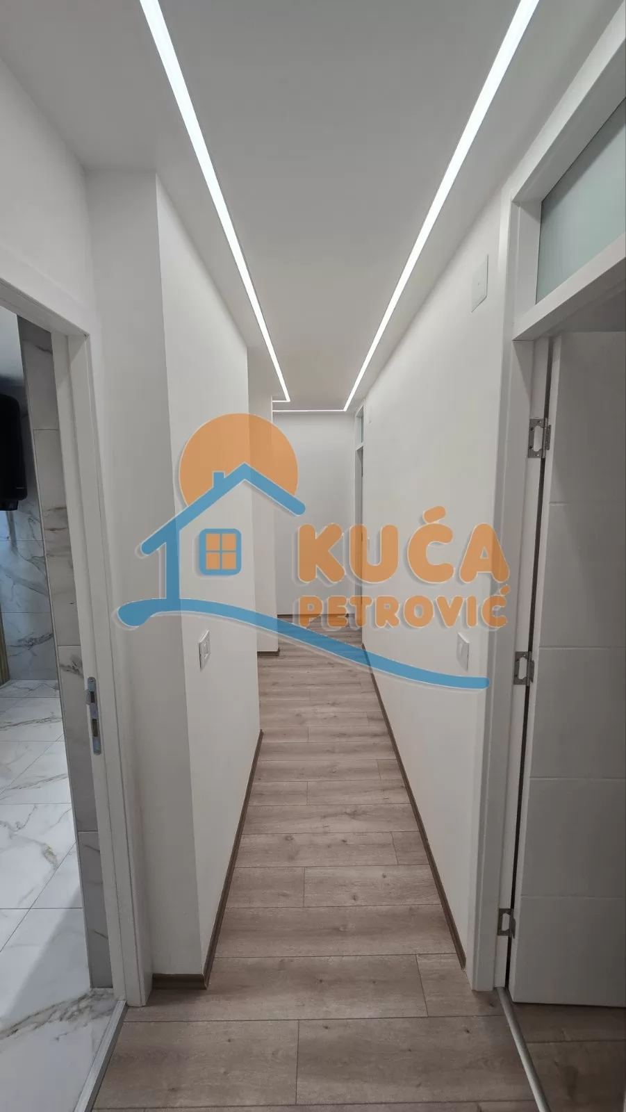 Trosoban stan, 89 m2, Dom zdravlja, Bulevar Nemanjića ID: p-015231 12