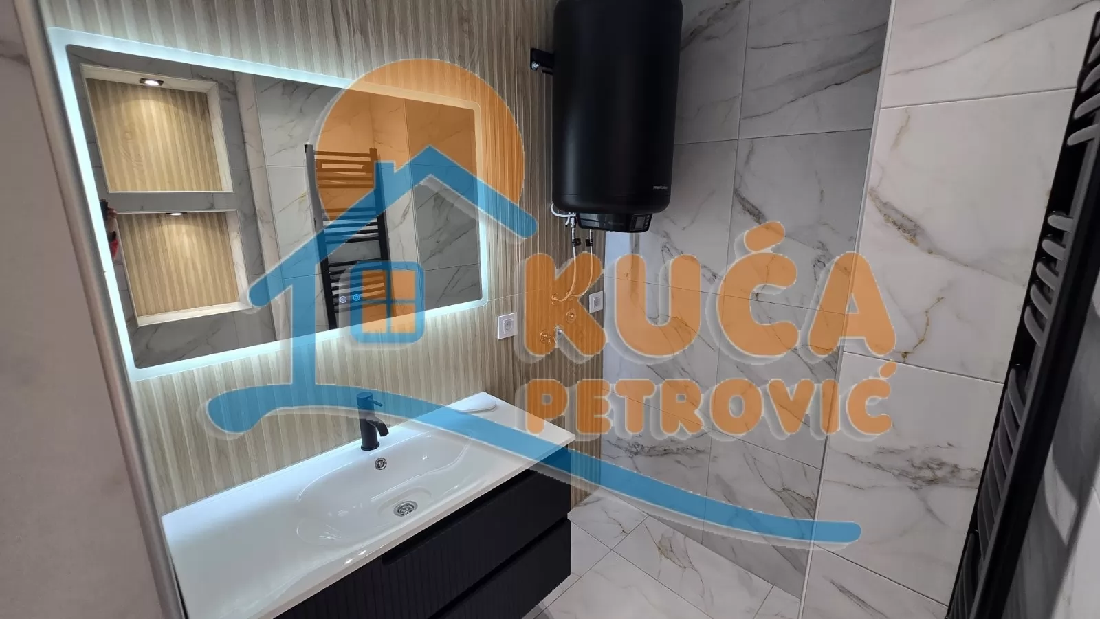 Trosoban stan, 89 m2, Dom zdravlja, Bulevar Nemanjića ID: p-015231 15