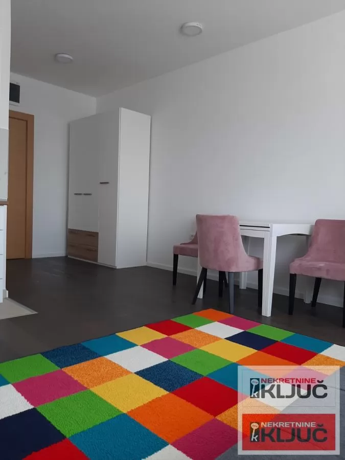 KOD LIPOV GAJA, 28m2, Garsonjera, Nameštena 3