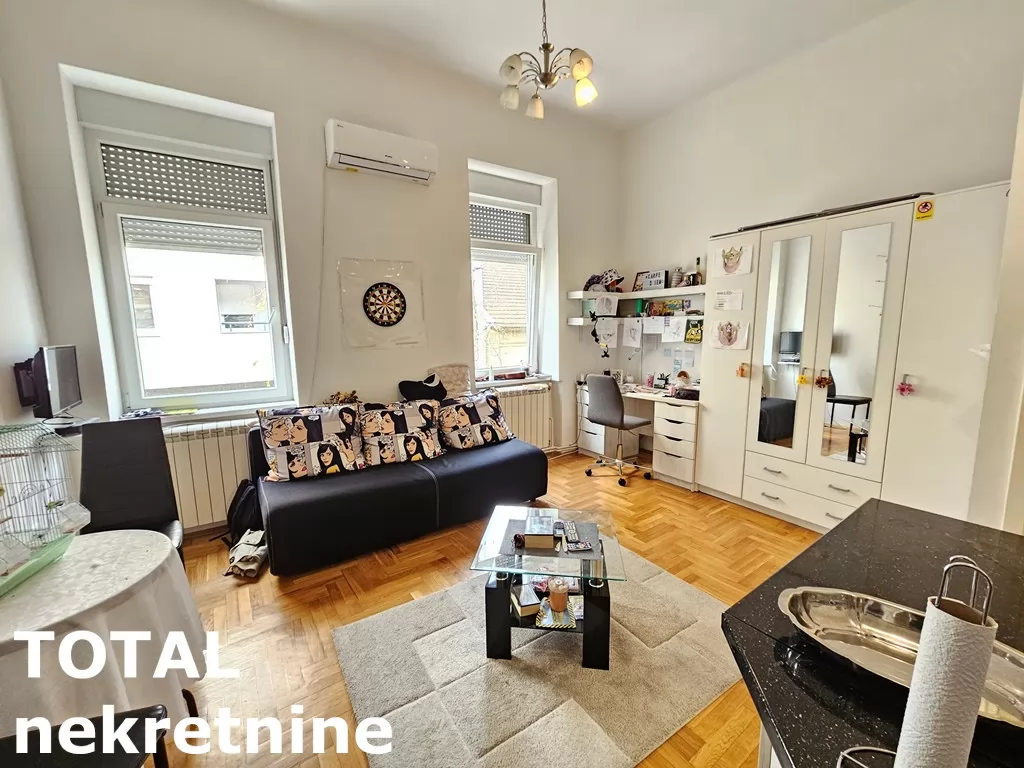 Stan,NOVI SAD,CENTAR,kv: 55.00, € 120000, ID: 1098619 1