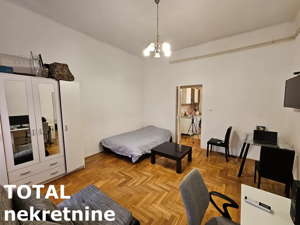 Stan,NOVI SAD,CENTAR,kv: 55.00, € 120000, ID: 1098619 9