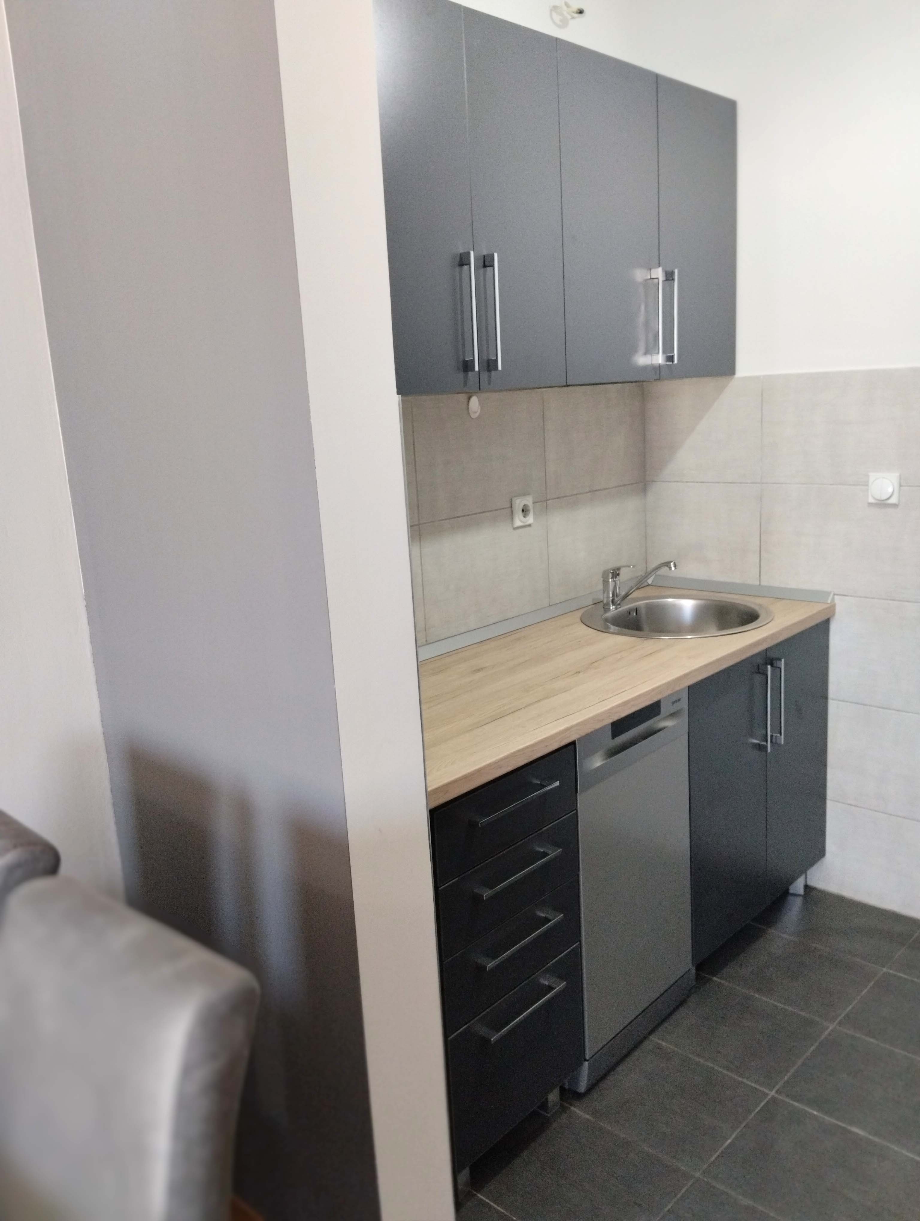 Stan u Dimitrija Tucovića 4