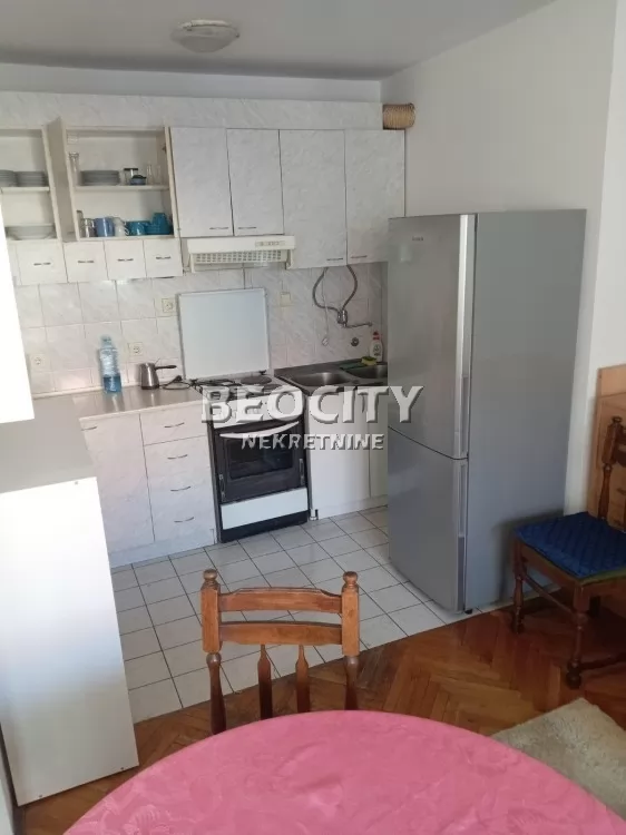 Dvosoban stan, 41 m2, Novi Sad, Bulevar oslobođenja ID: 124931 1