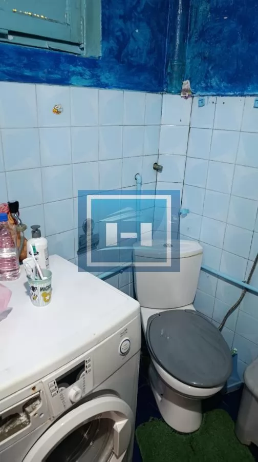 Izdajem kuću u širem centru grada – odlična lokacija, pristupačna cena 14