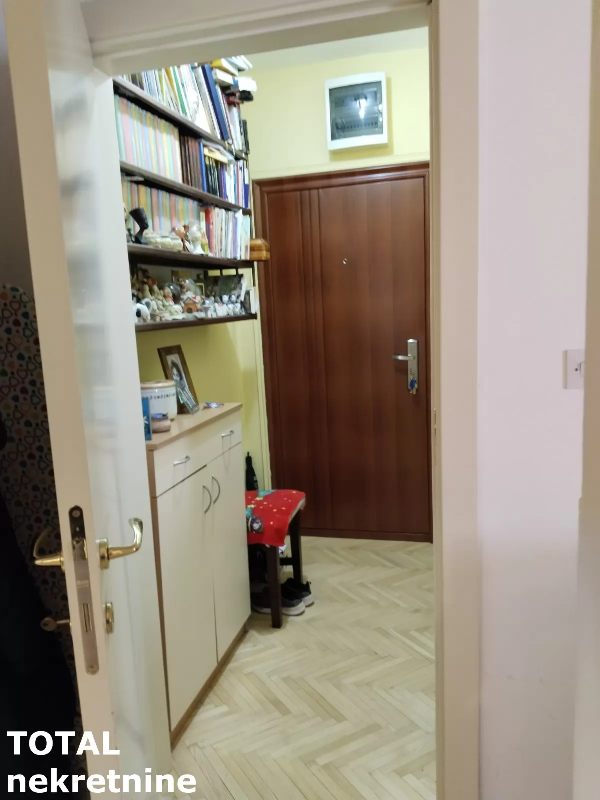 Stan,NOVI SAD,ADAMOVIĆEVO NASELJE,kv: 64.00, € 180000, ID: 1101723 8