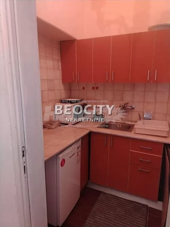 Jednosoban stan, 32 m2, Gundulićev venac, Herceg Stjepana ID: 125248 3