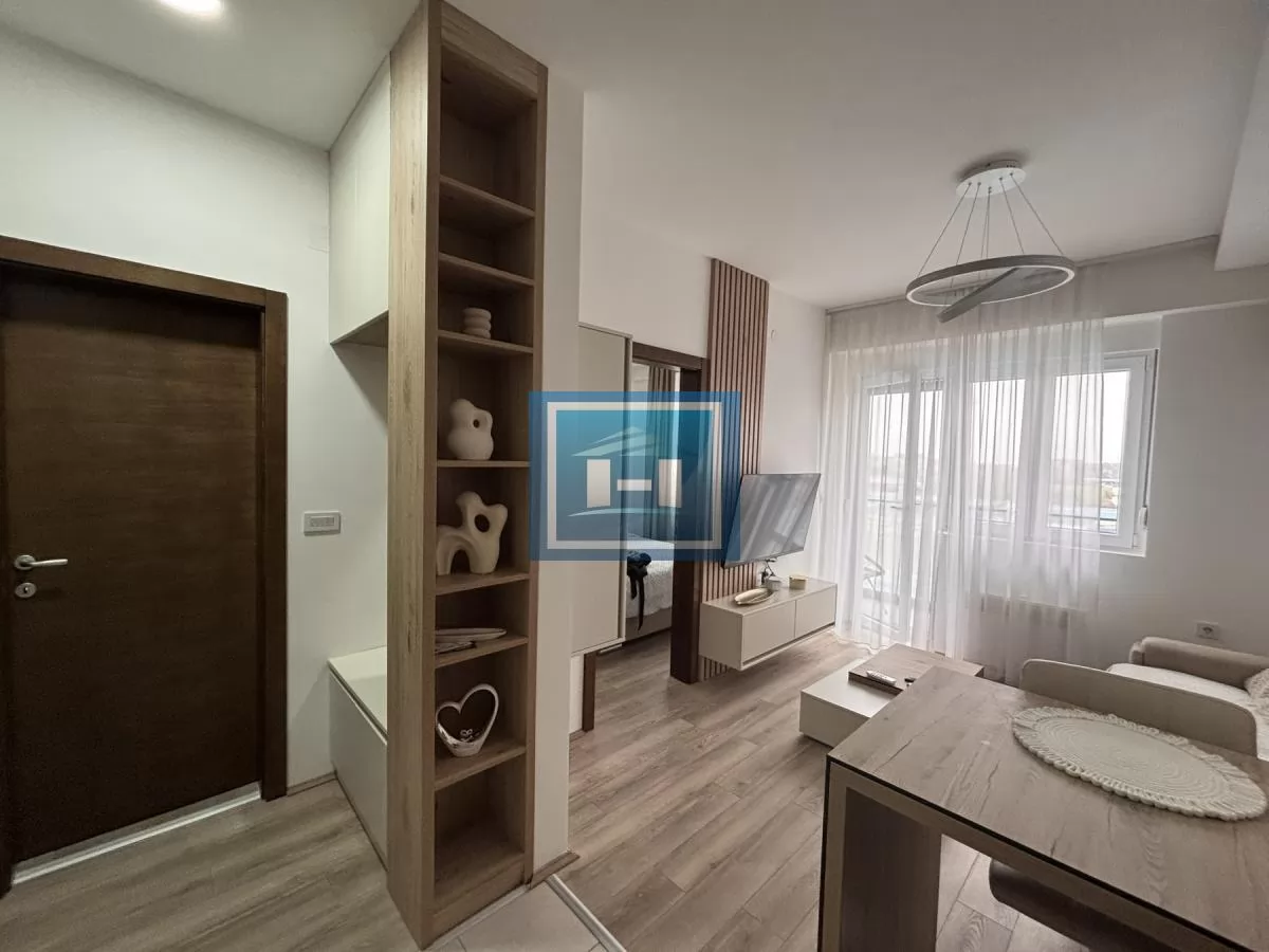 Jednosoban stan sa pogledom na Aqua park 3