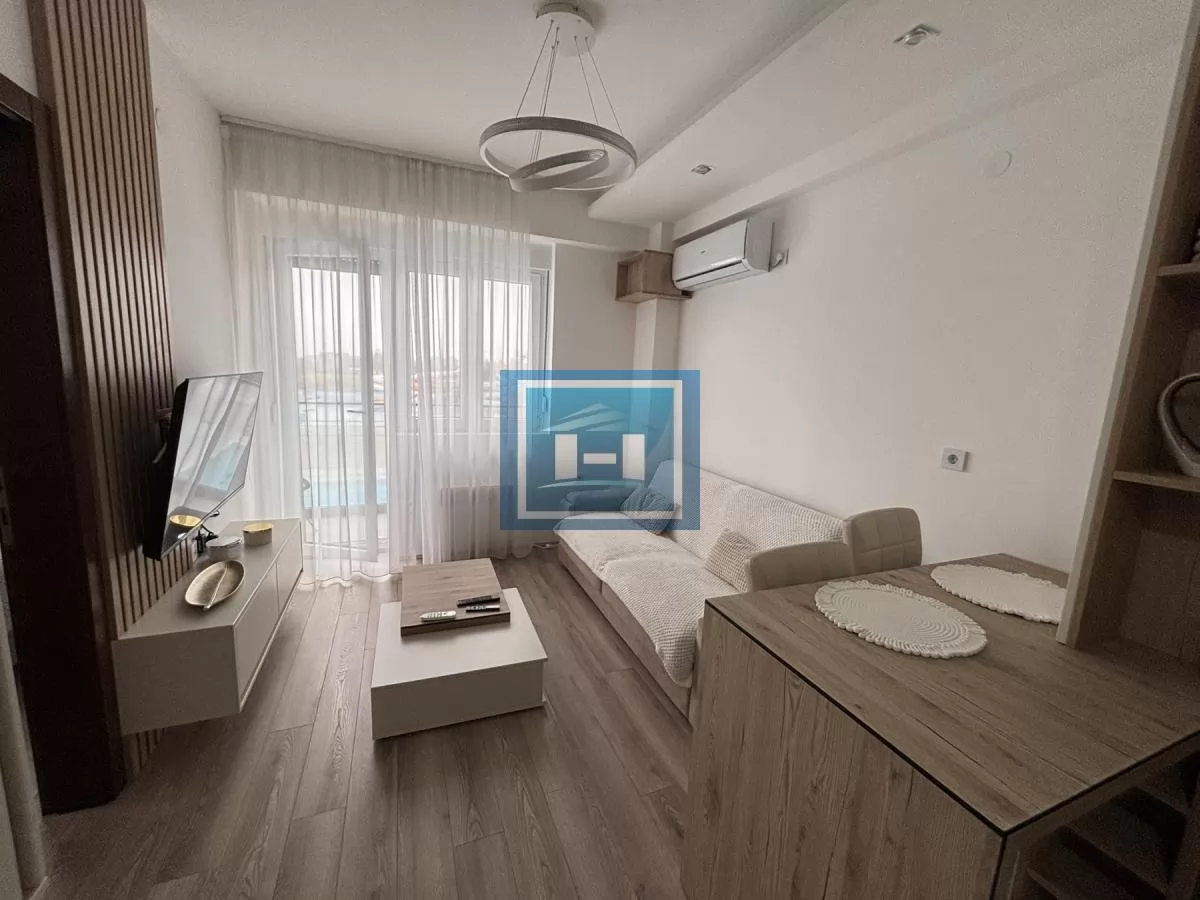 Jednosoban stan sa pogledom na Aqua park 4